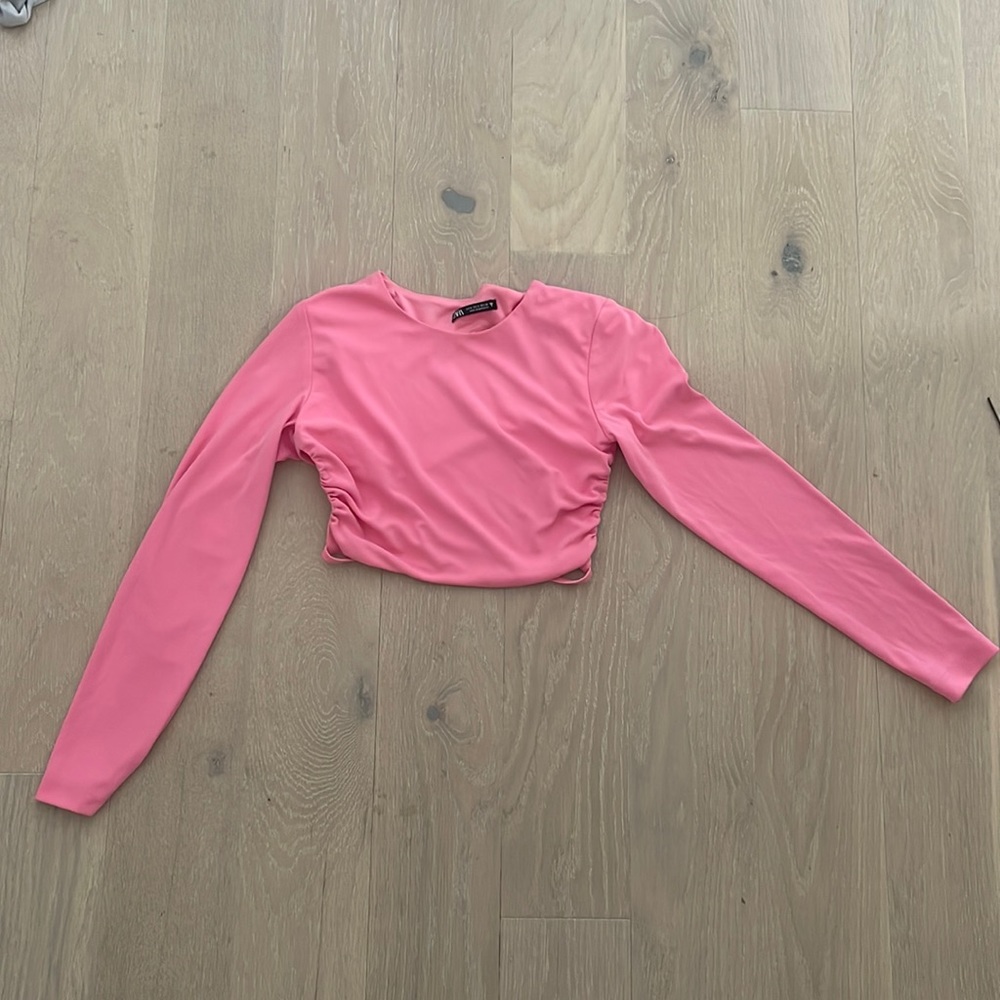 Zara cutout pink crop top